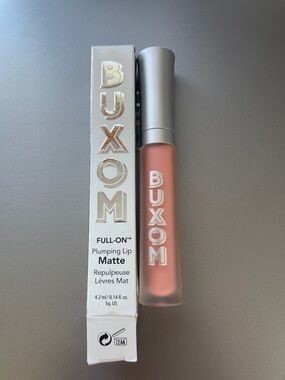 BNIB Buxom Full-On Plumping Lip Matte Liquid Lipstick — Catching Rays👄